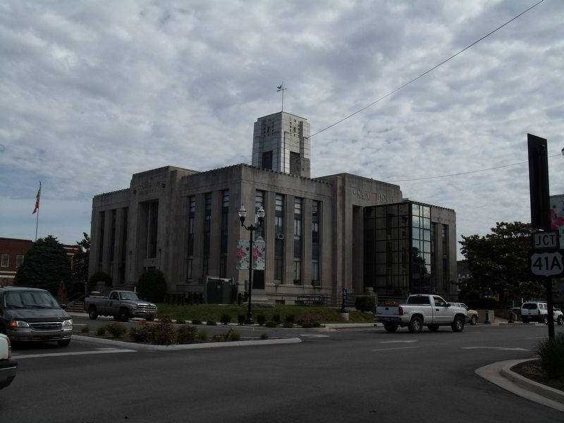 Franklin County Courthouse image. Click for full size.