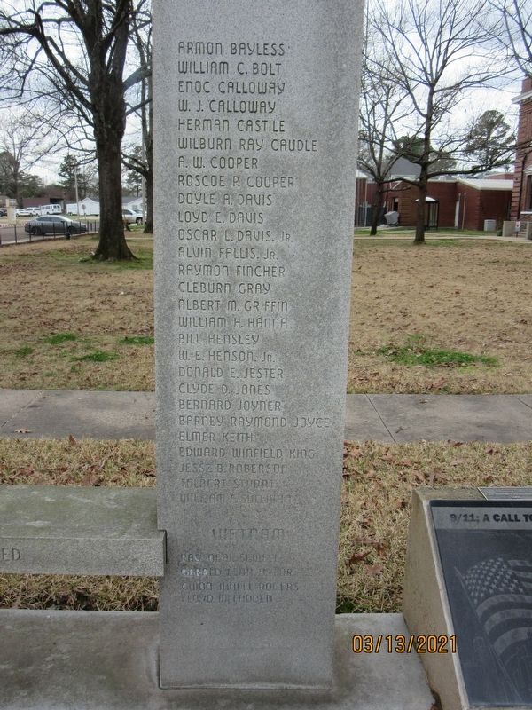 Little River County War Memorial 1941-1945 Right Side image. Click for full size.