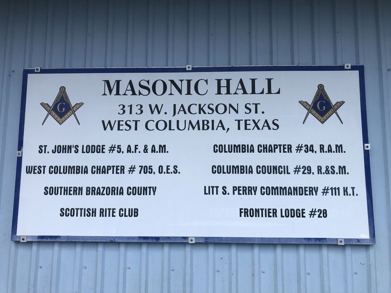 St. John's Lodge, sign on front wall image. Click for full size.