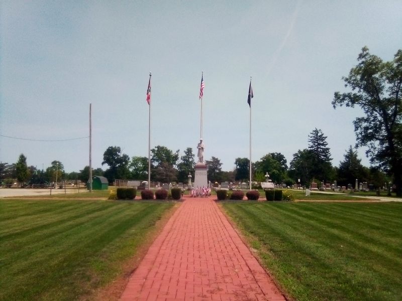 G.A.R. Soldiers Monument image. Click for full size.