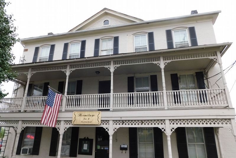 Hermitage Inn image. Click for full size.