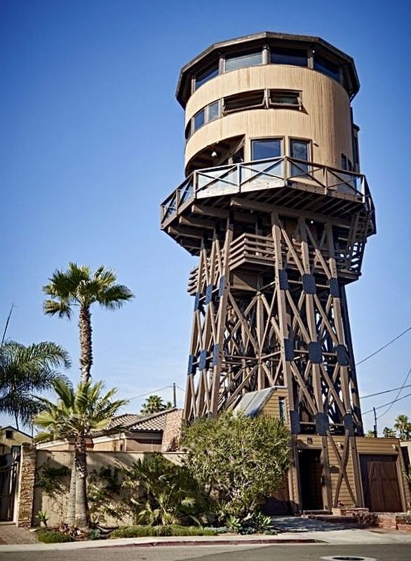 Water Tower House image. Click for full size.