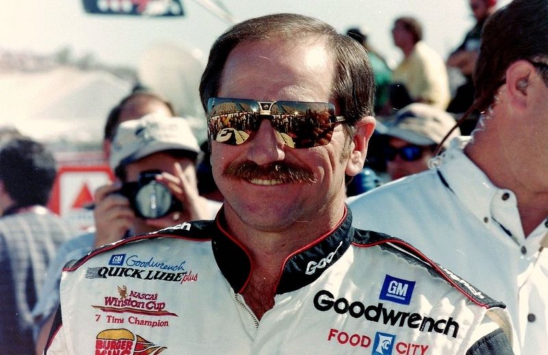 NASCAR Champion Dale Earnhardt image. Click for full size.