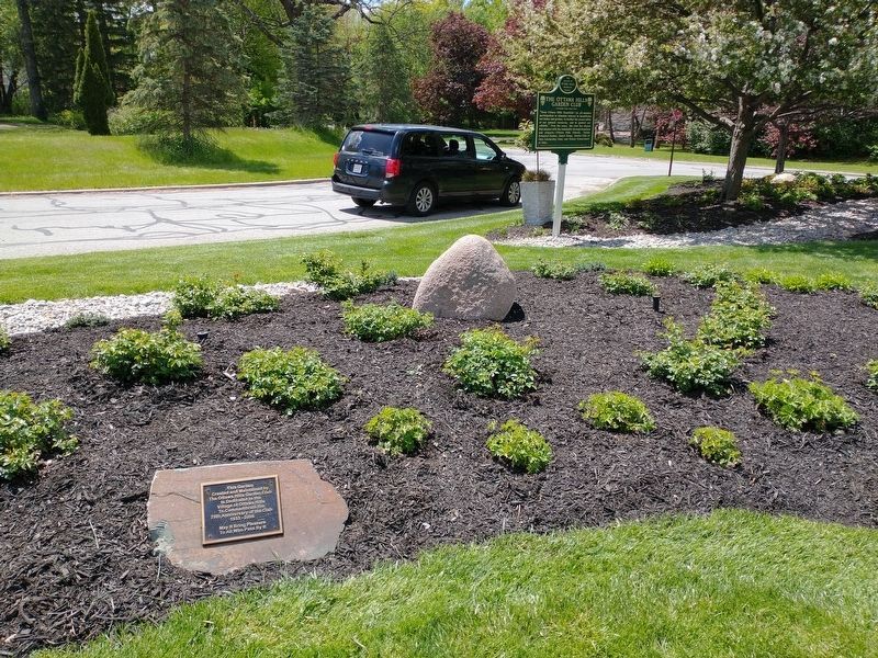 The Ottawa Hills Garden Club Marker and the 75th Anniversary Plaque image. Click for full size.