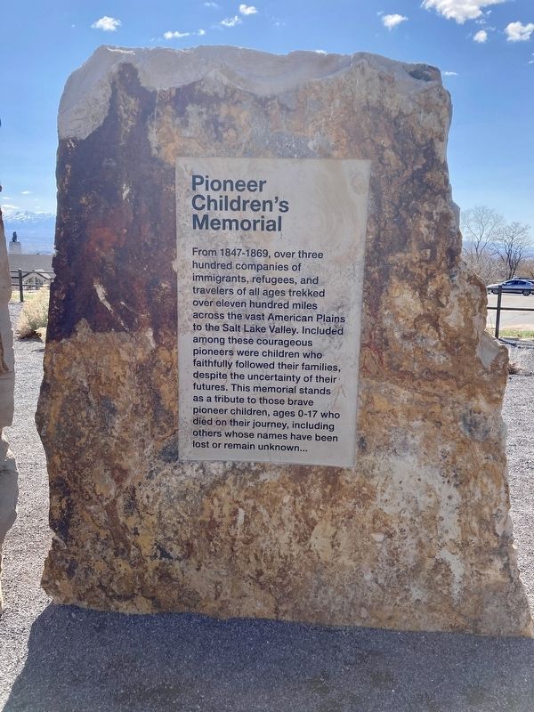 Pioneer Children’s Memorial image. Click for full size.