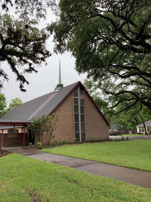 First Presbyterian Church of Alvin image. Click for full size.