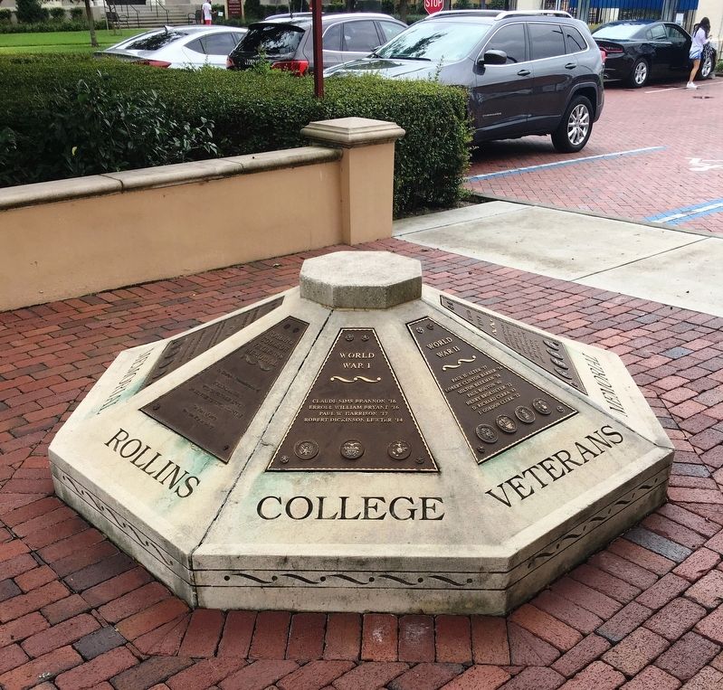 Rollins College Veterans Memorial image. Click for full size.