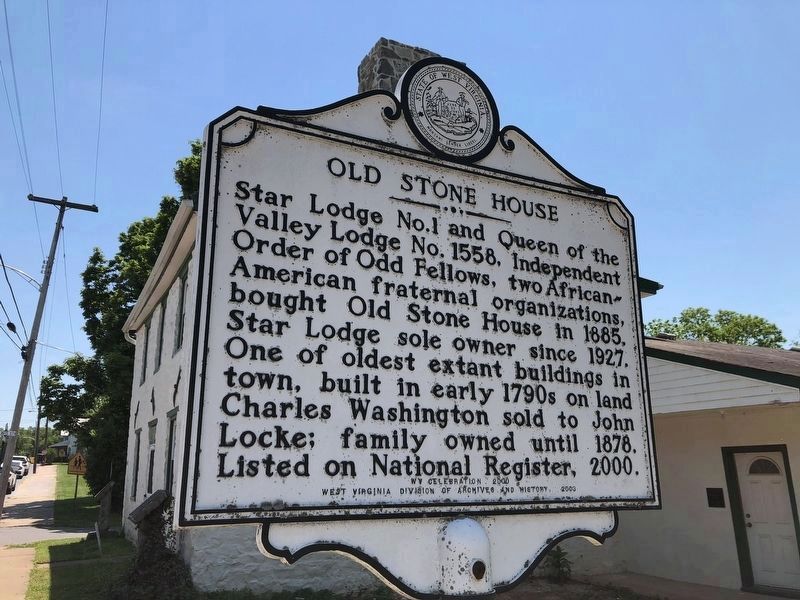 Old Stone House side of the marker image. Click for full size.