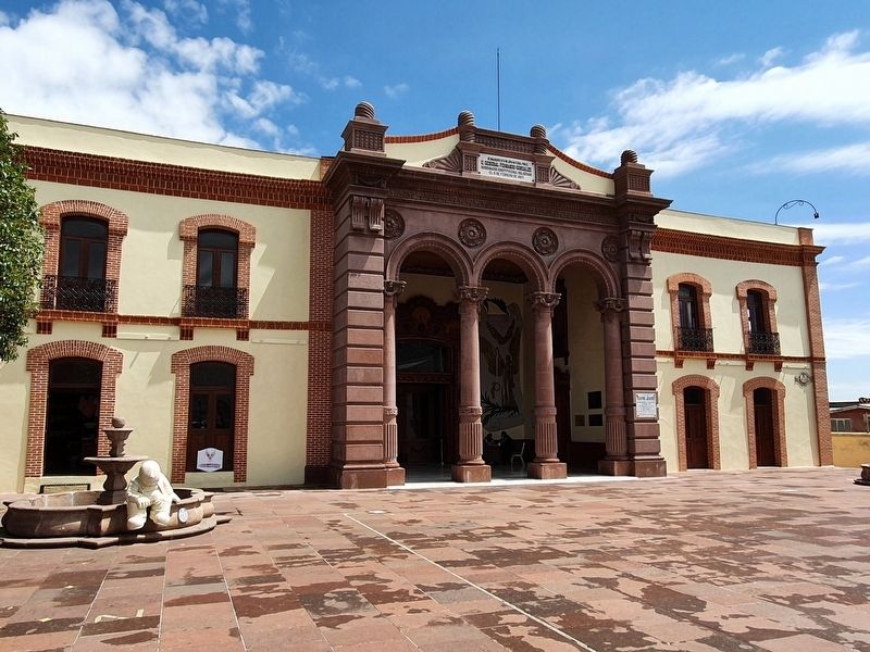 State Legislatures in El Oro Marker image. Click for full size.