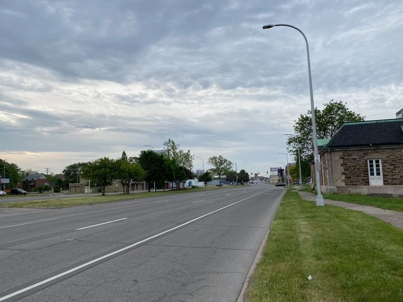 Woodward Avenue. Click for full size. Woodward Avenue image. Click for full size.