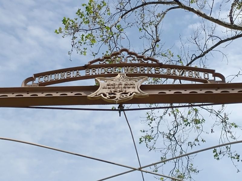 Detail of the top of the Morrison Iron Bridge image. Click for full size.