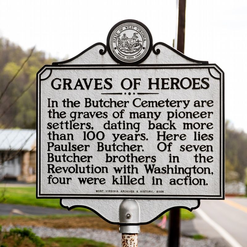 Graves of Heroes Marker image. Click for full size.