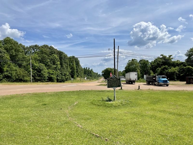 Looking south on U.S. Highway 51.. Click for full size. Looking south on U.S. Highway 51. image. Click for full size.
