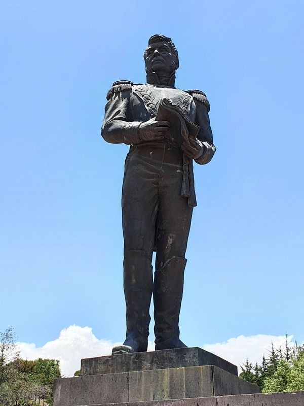 General Ignacio Lpez Rayn Statue image. Click for full size.