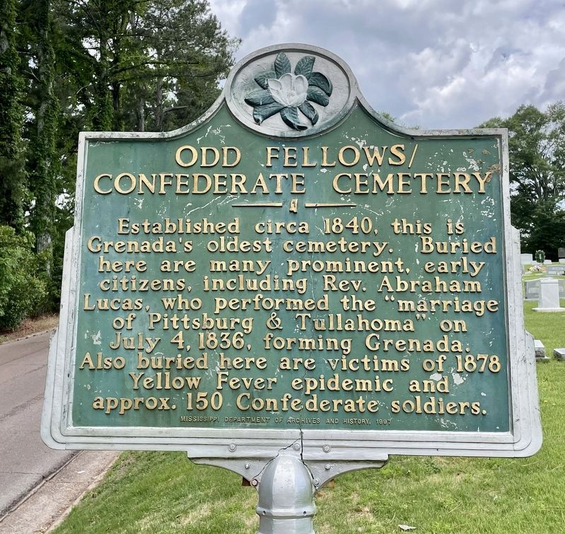 Odd Fellows/Confederate Cemetery Marker. Click for full size. Odd Fellows/Confederate Cemetery Marker image. Click for full size.