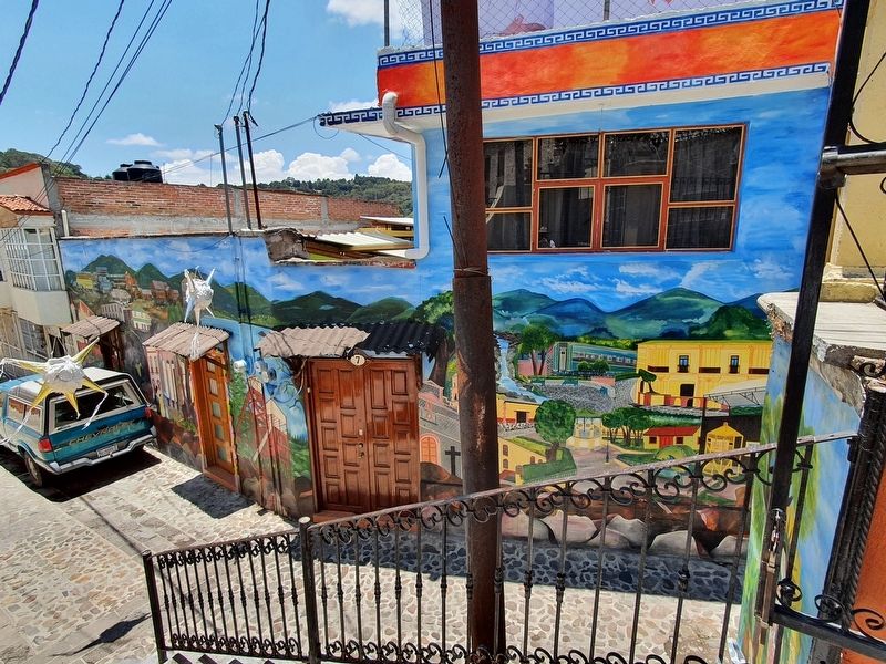 An eclectic mural just south of the Parish Church of El Oro image. Click for full size.
