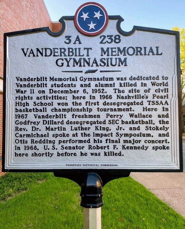 Vanderbilt Memorial Gymnasium Marker image. Click for full size.