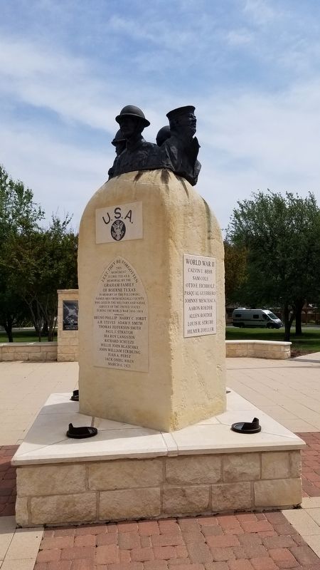 The Veterans Plaza World War I Memorial is the marker on the left of the two markers image. Click for full size.