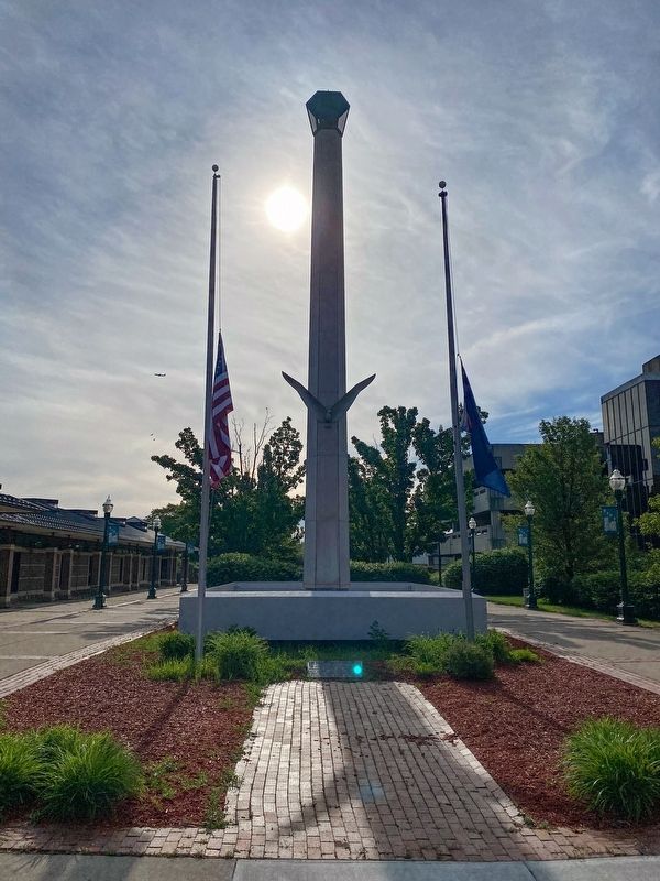 Veteran's Peace Memorial image. Click for full size.
