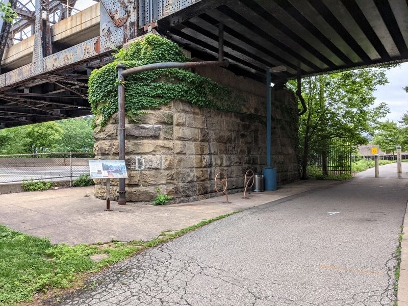 Three Rivers Heritage Trail image. Click for full size.