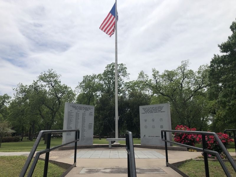 Cooke County Veterans Memorial image. Click for full size.