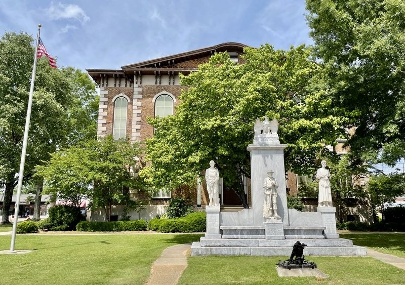 Pickens County War Memorial at the Old Courthouse. image. Click for full size.