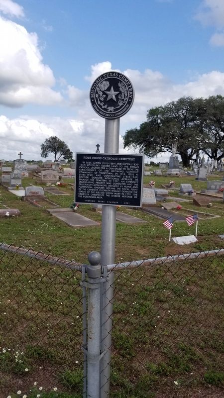 Holy Cross Catholic Cemetery and Marker image. Click for full size.
