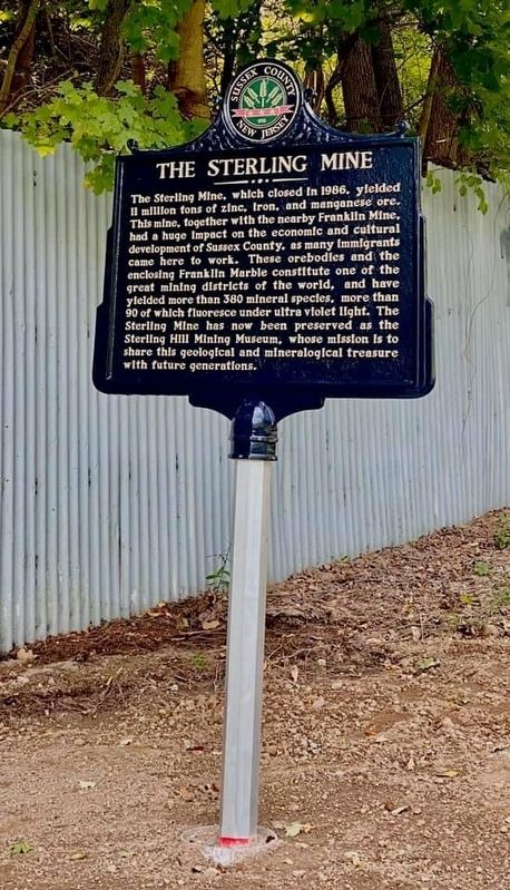 The Sterling Mine Marker image. Click for full size.