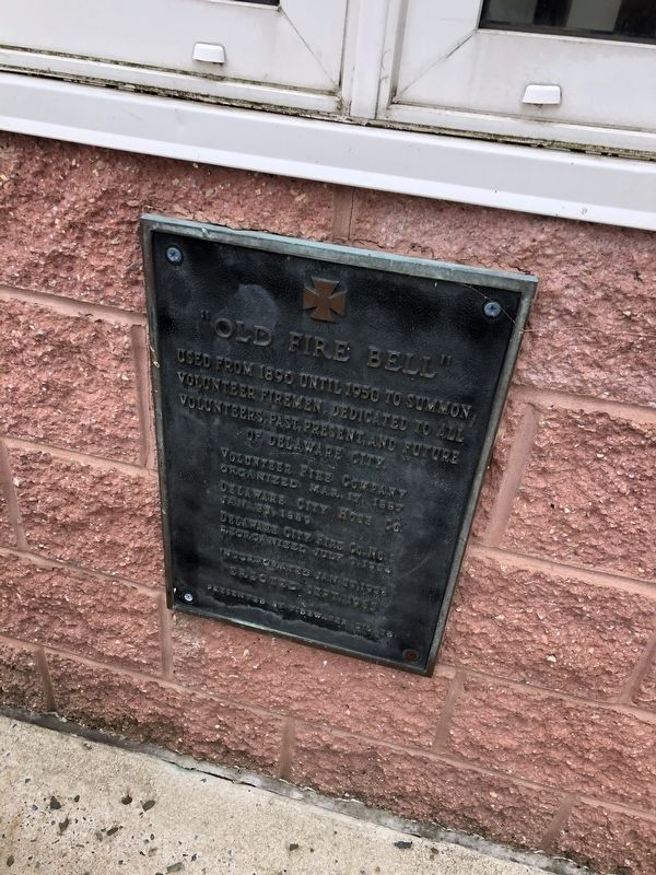 "Old Fire Bell" Marker image. Click for full size.