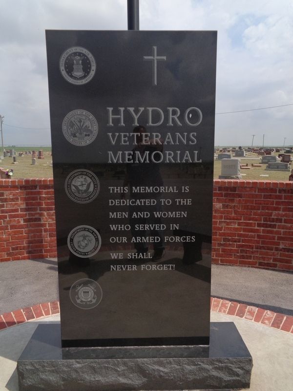 Hydro Veterans Memorial image. Click for full size.