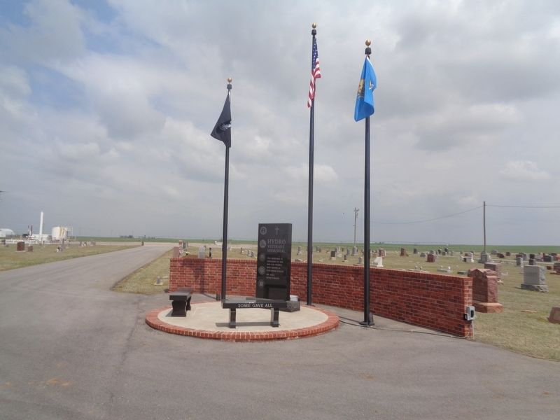 Hydro Veterans Memorial image. Click for full size.