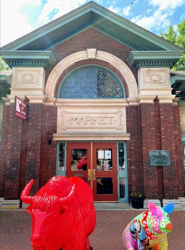 View of the 1905 Market House and Marker image. Click for full size.