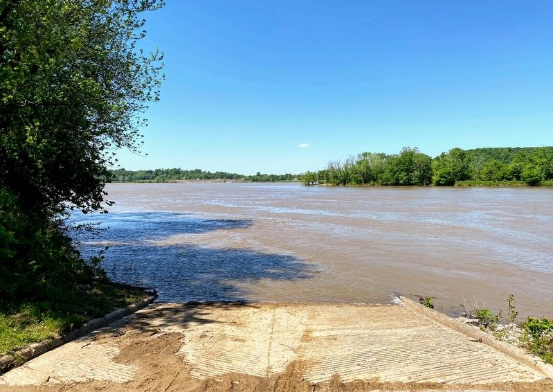 Berry's Ferry Boat Launch image. Click for full size.