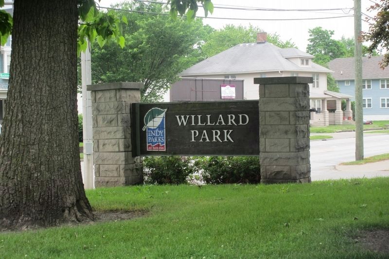Willard Park Entrance Sign image. Click for full size.