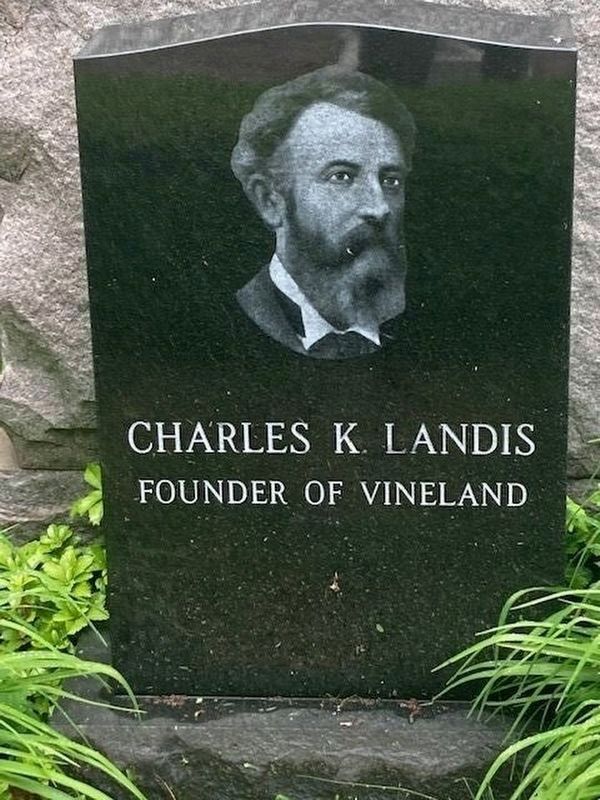 Charles Landis Grave image. Click for full size.