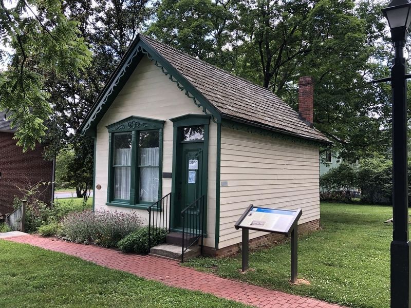 Dr. Stonestreet's Office and marker image. Click for full size.