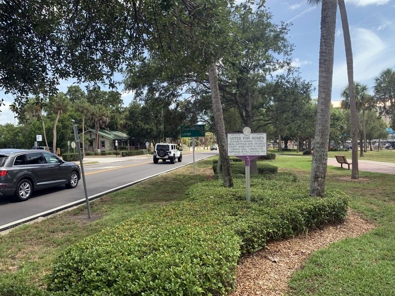 Votes For Women Marker looking south on Edgewater Dr. image. Click for full size.