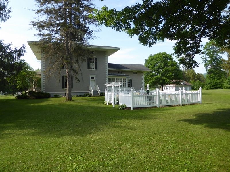 Larrowe House. Click for full size. Larrowe House image. Click for full size.