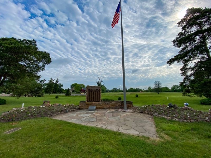 Glen Eden Cemetery Veterans Memorial image. Click for full size.