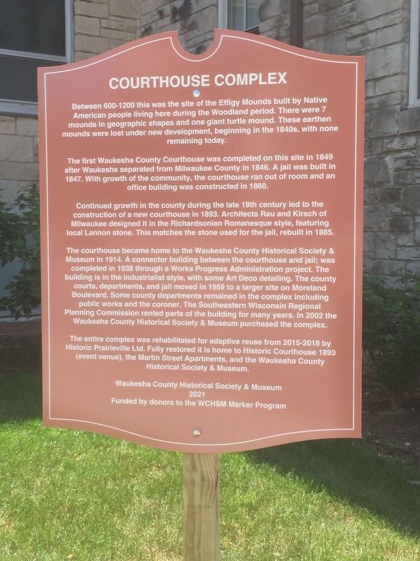 Courthouse Complex Marker image. Click for full size.