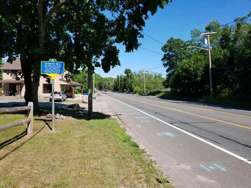 Carman's Mill Marker looking eastward on Montauk Highway image. Click for full size.