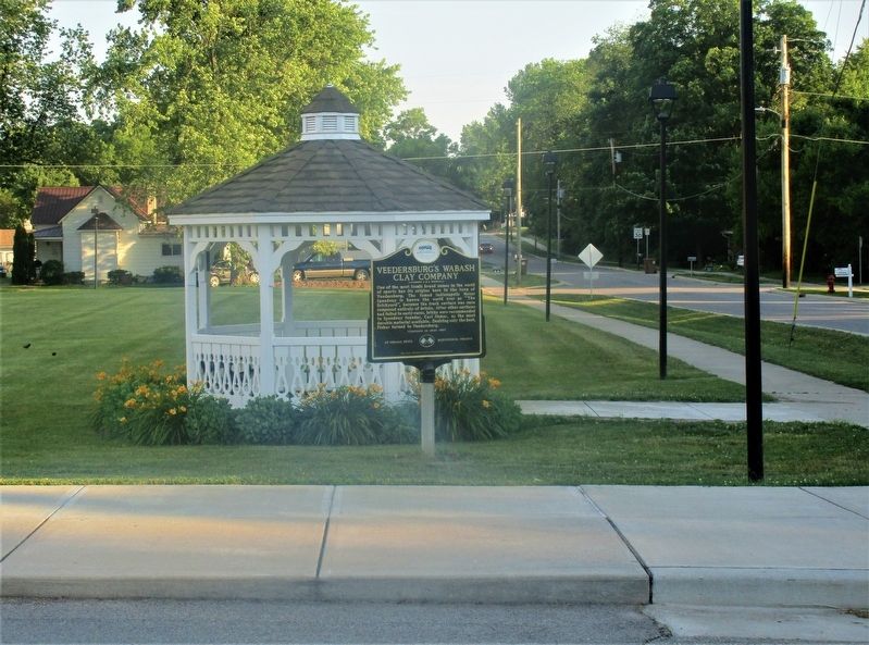 Veedersburg Wabash Clay Company Marker image. Click for full size.