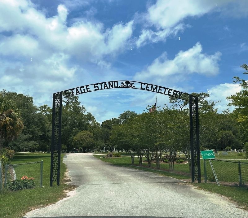 Cemetery Entrance image. Click for full size.