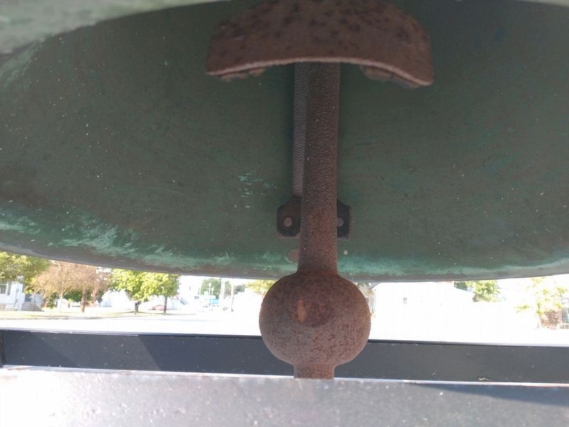 The Metamora School Bell image. Click for full size.