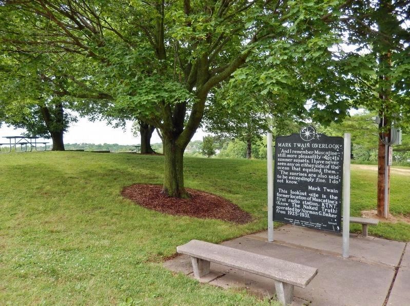 Mark Twain Overlook Marker. Click for full size. Mark Twain Overlook Marker image. Click for full size.