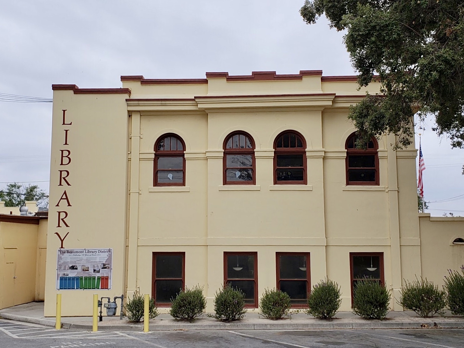 Beaumont Library and Marker