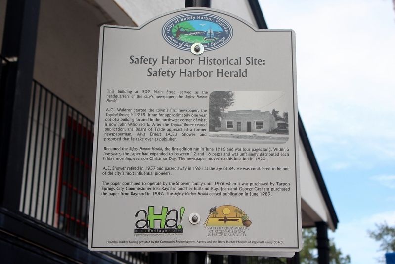 Safety Harbor Historical Site: Safety Harbor Herald Marker image. Click for full size.