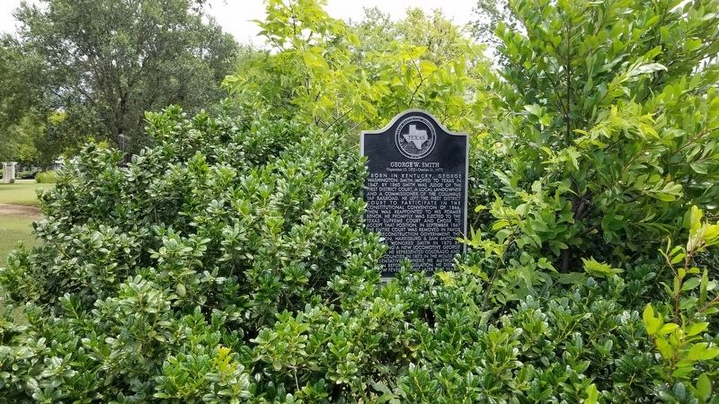 The marker is located in the bushes image. Click for full size.
