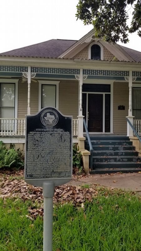 Stein-Girndt House and Marker image. Click for full size.
