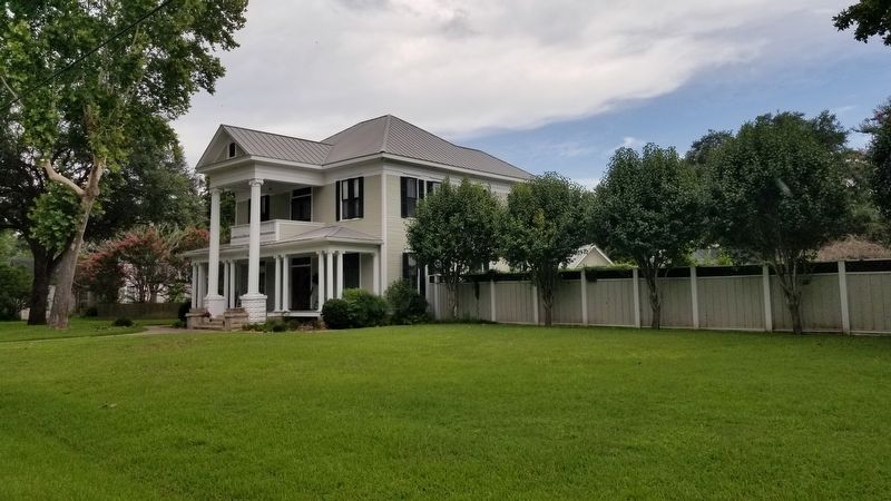 A view of the Dick-Gillette House from the north. Click for full size. A view of the Dick-Gillette House from the north image. Click for full size.